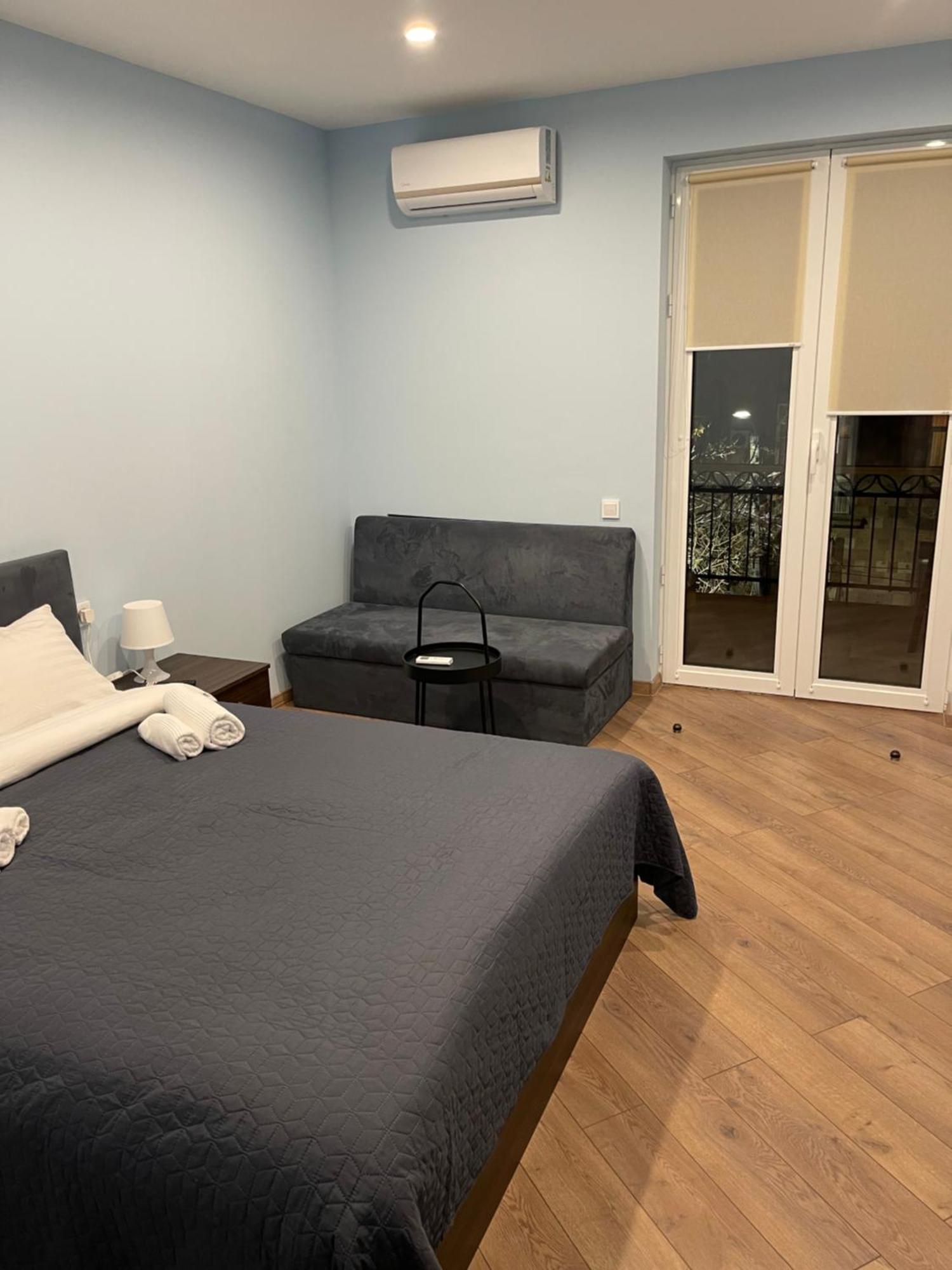 Appartement Yerevan Downtown Luxe Extérieur photo