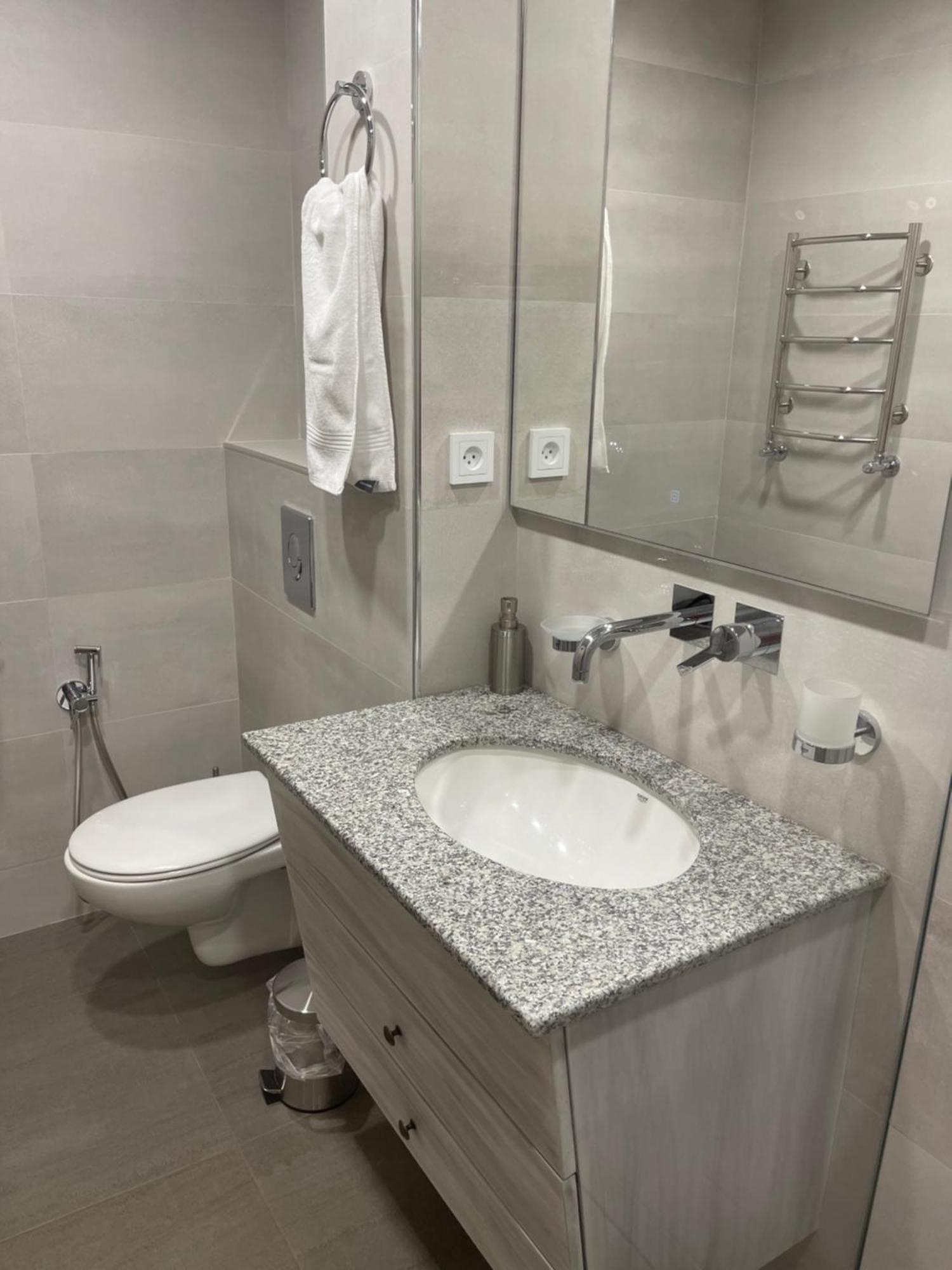 Appartement Yerevan Downtown Luxe Extérieur photo