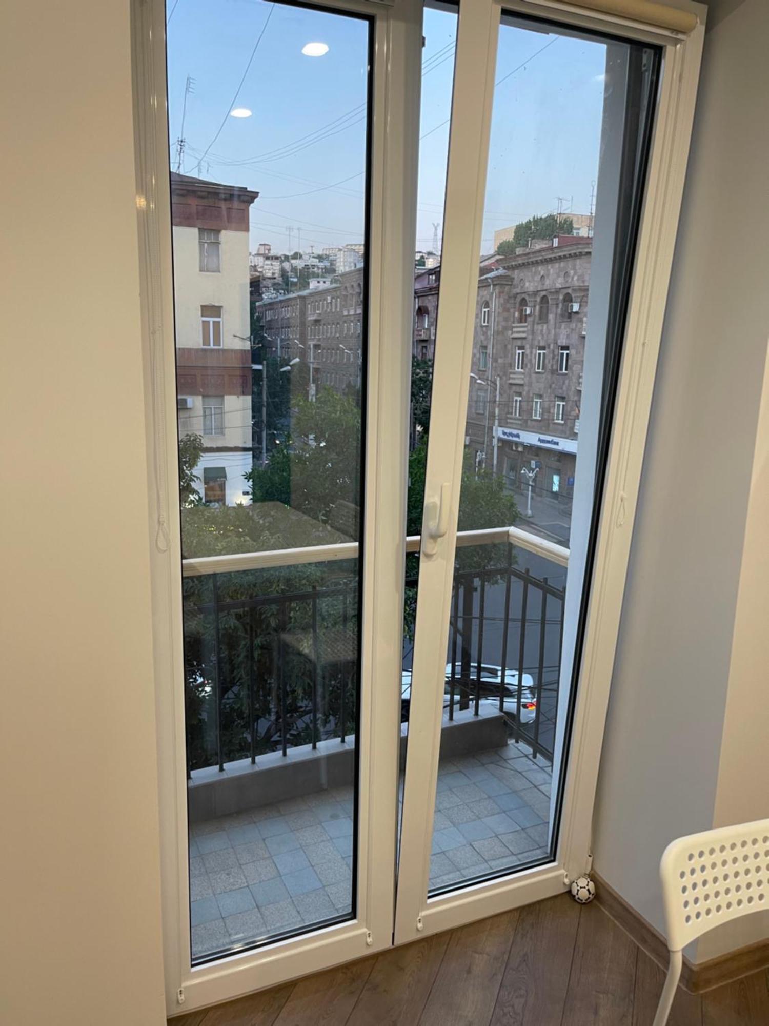 Appartement Yerevan Downtown Luxe Extérieur photo